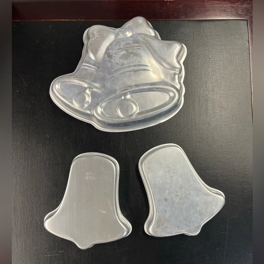 🔥Wilton cake pans - bells (3)